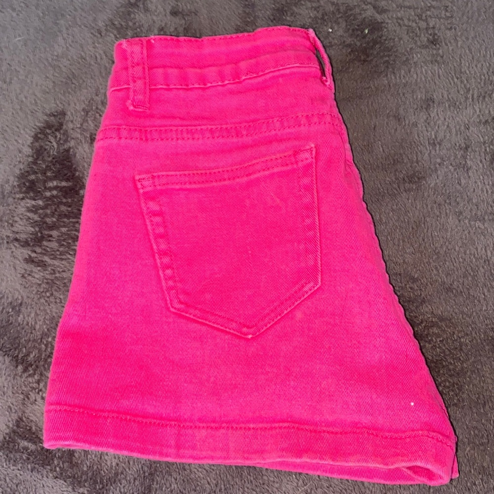 Pink high wasted shorts